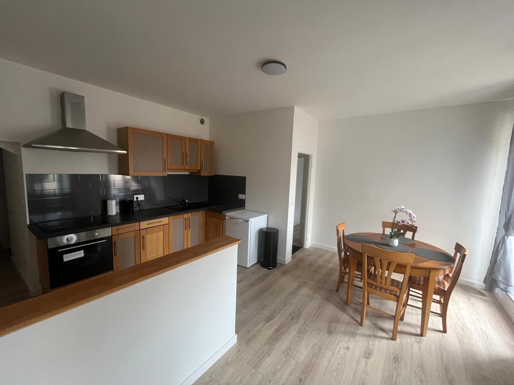 Appartement 2 Chambres Centre-Ville Люр Екстериор снимка